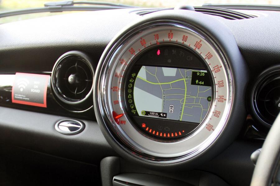  Mini Cooper Clubvan 2014 года  (фото 19 из 47)